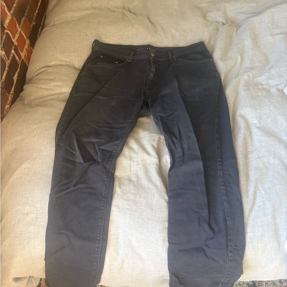 Mott & Bow Men’s Black Jeans